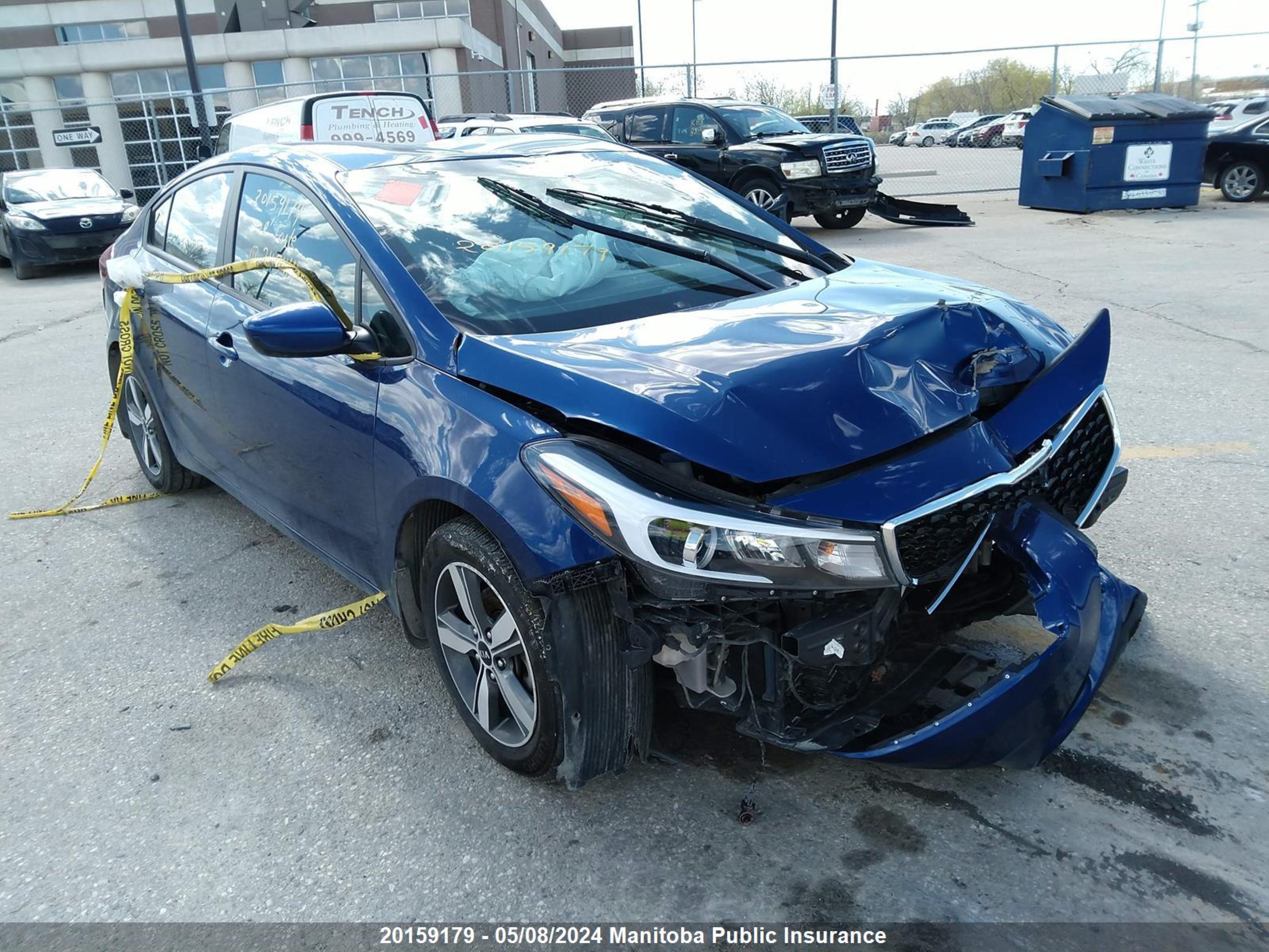 kia  2018 3kpfl4a74je245414