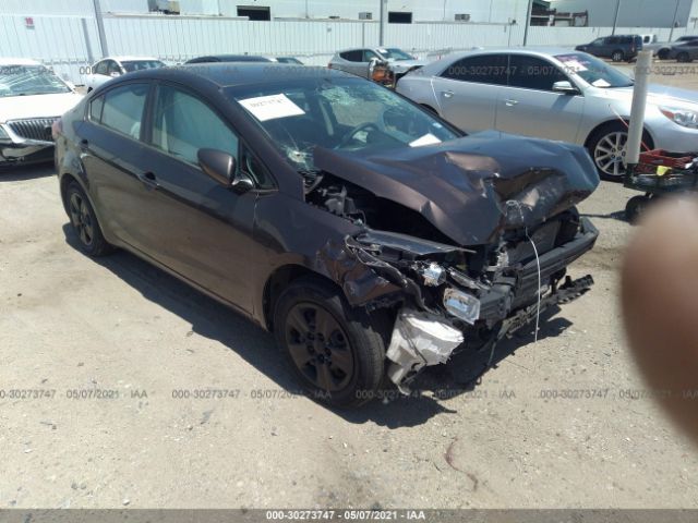 kia forte 2017 3kpfl4a76he010748