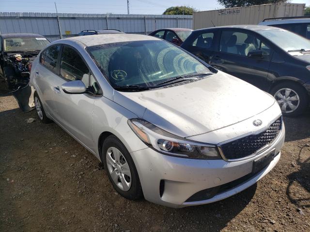 kia forte lx 2017 3kpfl4a76he108551