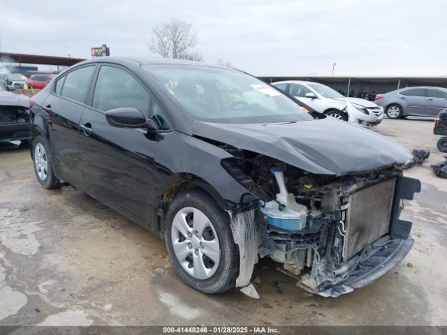 kia forte 2018 3kpfl4a78je277976