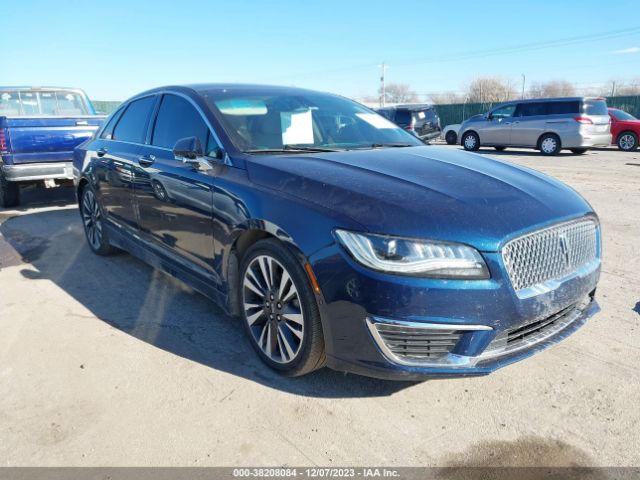 lincoln  2017 3ln6l5mu7hr666484