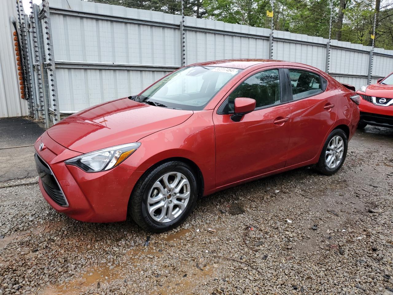 toyota yaris 2018 3mydlbyv0jy310002