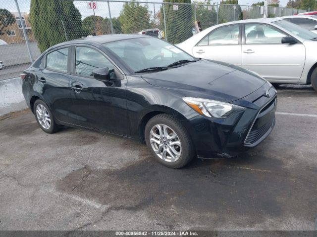 toyota yaris ia 2017 3mydlbyv1hy191242