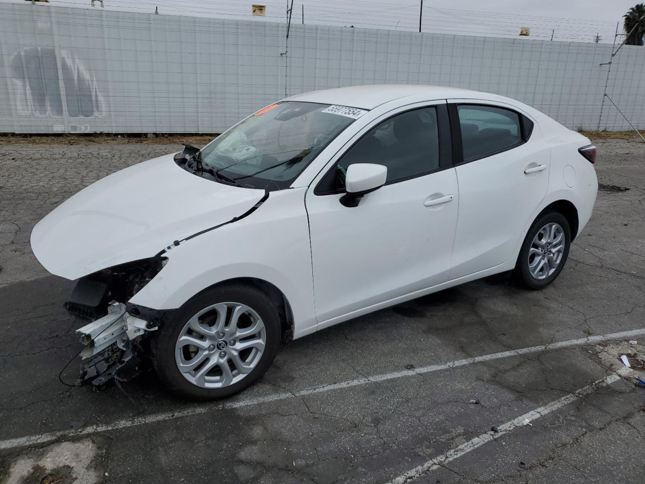 toyota yaris 2017 3mydlbyv7hy169116