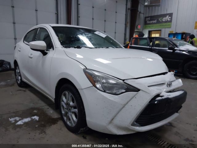 toyota yaris ia 2017 3mydlbyv8hy169609