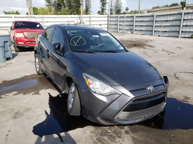 toyota yaris ia 2018 3mydlbyv8jy300625