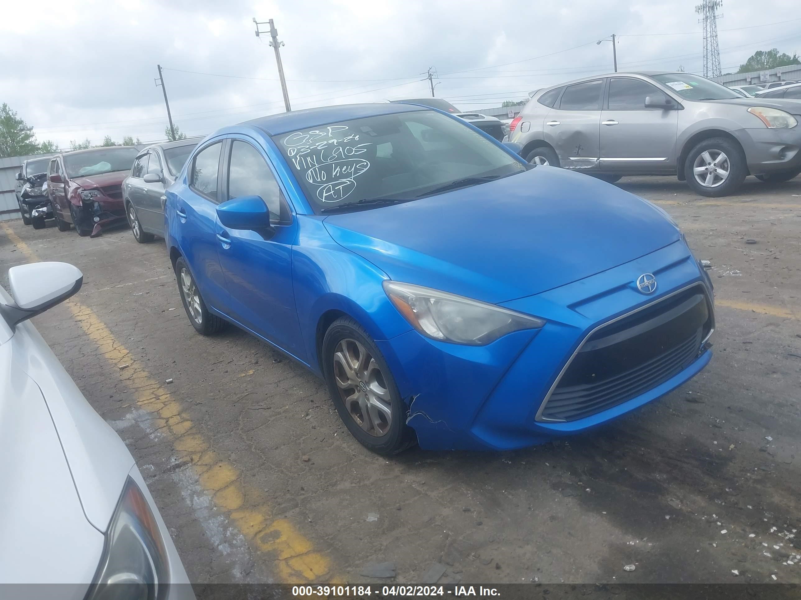 scion ia 2016 3mydlbzv4gy116905