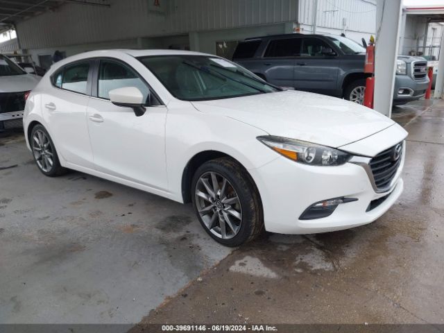 mazda mazda3 2018 3mzbn1l30jm174734