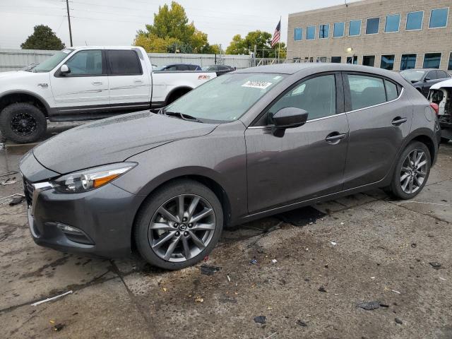 mazda 3 touring 2018 3mzbn1l30jm258097