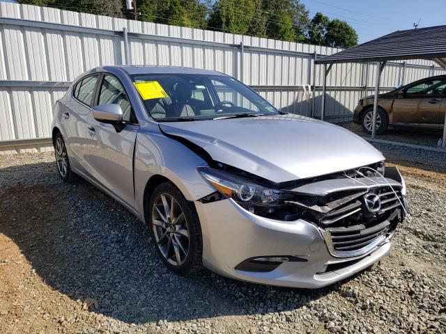 mazda 3 touring 2018 3mzbn1l32jm241947