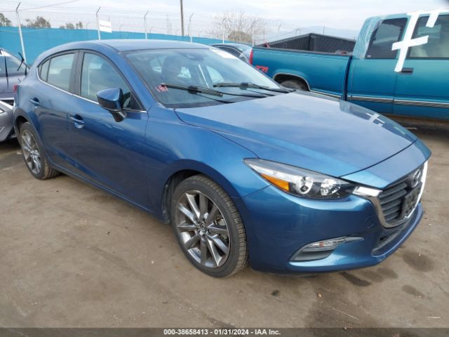 mazda mazda3 2018 3mzbn1l38jm250622