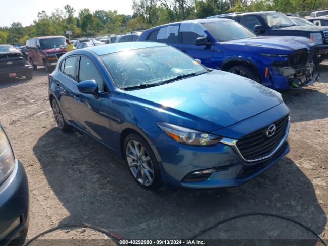 mazda mazda3 2018 3mzbn1l39jm177339