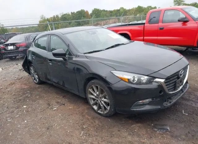 mazda mazda3 5-door 2018 3mzbn1l3xjm201177