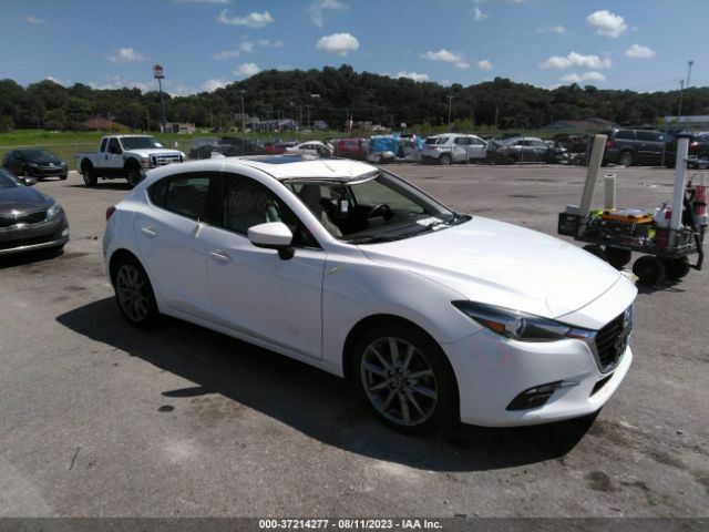 mazda  2018 3mzbn1m31jm164244