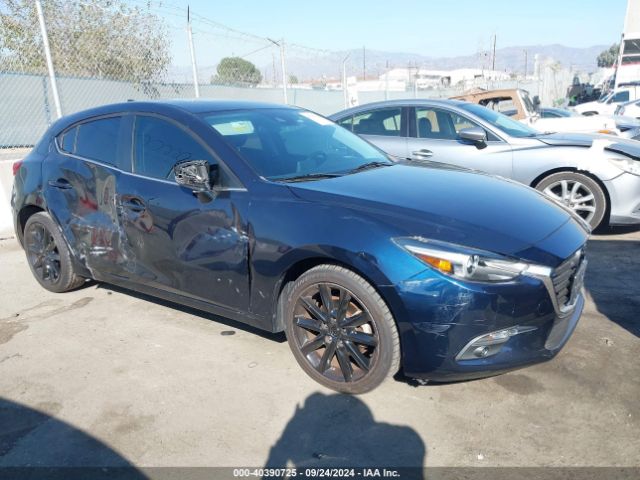 mazda mazda3 2018 3mzbn1m32jm162681