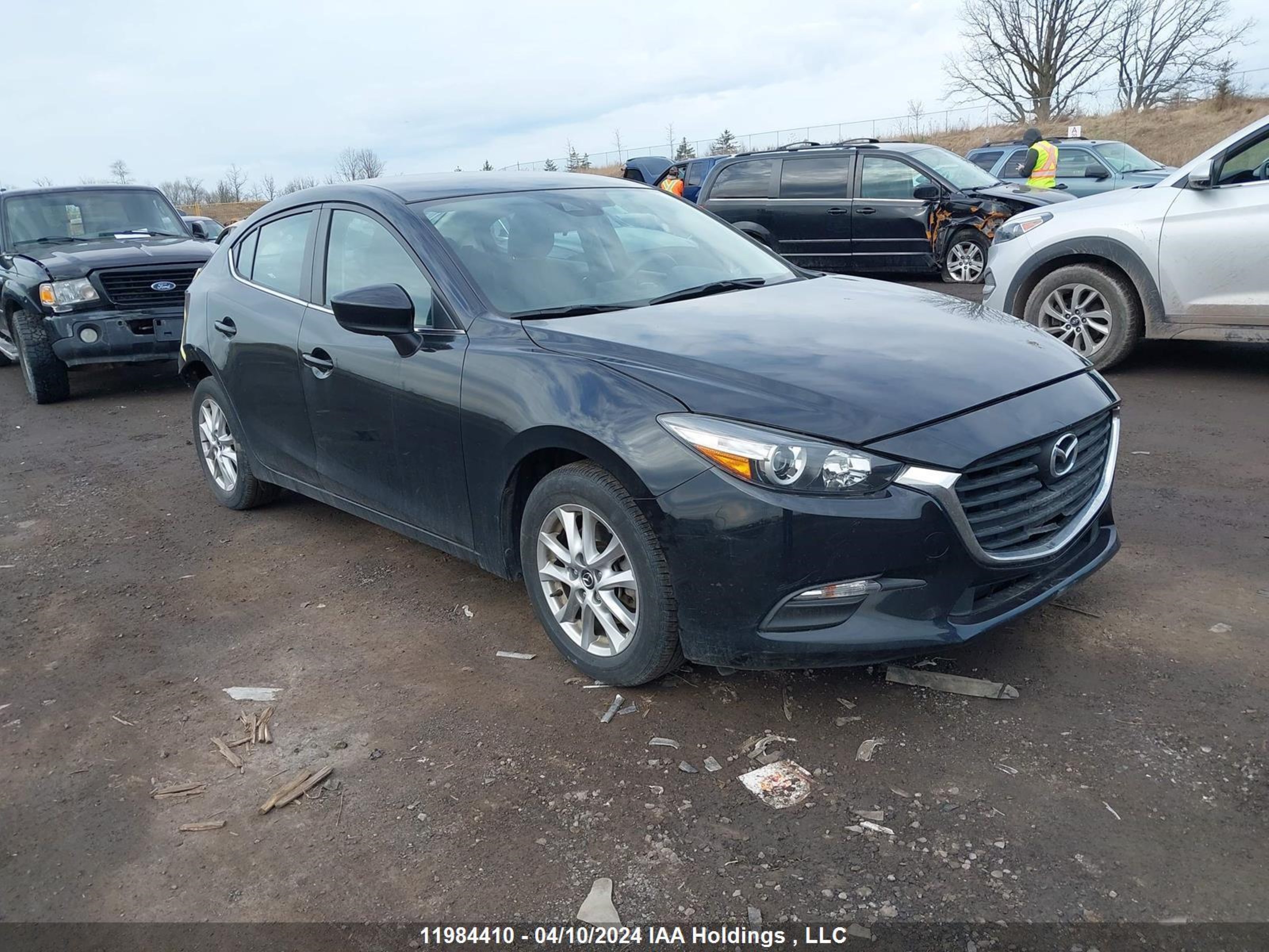 mazda 3 2018 3mzbn1t73jm231138