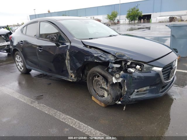 mazda mazda3 2018 3mzbn1u70jm237851