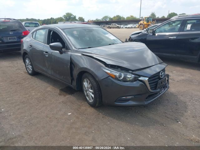 mazda mazda3 2018 3mzbn1u72jm185283