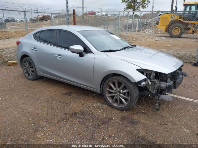 mazda mazda3 2018 3mzbn1v32jm201543