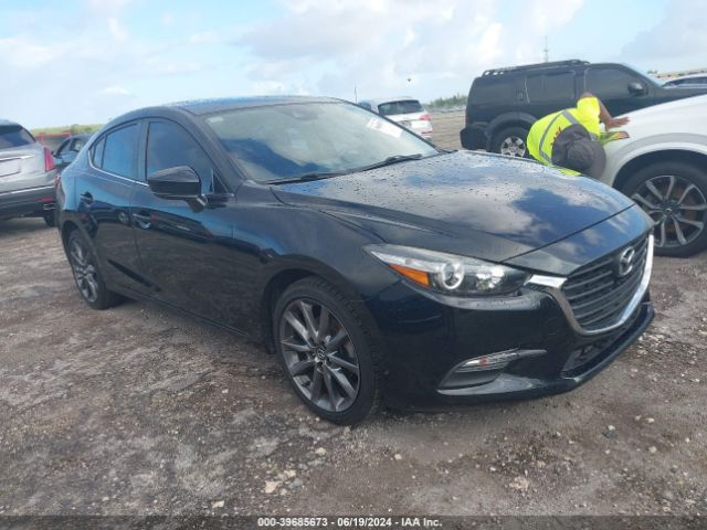 mazda mazda3 2018 3mzbn1v32jm216494