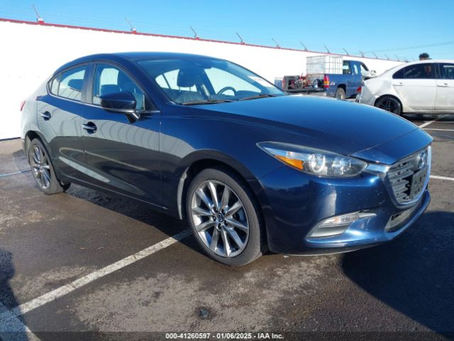 mazda mazda3 2018 3mzbn1v37jm205569