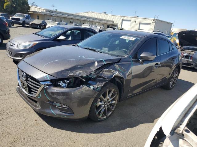 mazda 3 touring 2018 3mzbn1v39jm165821