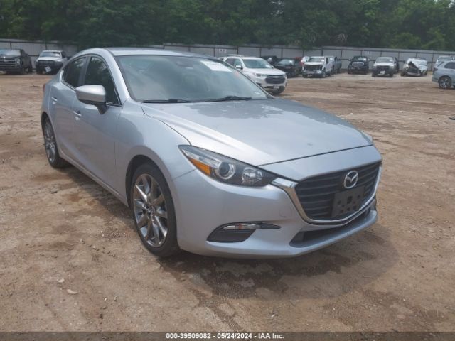 mazda mazda3 2018 3mzbn1v39jm206271