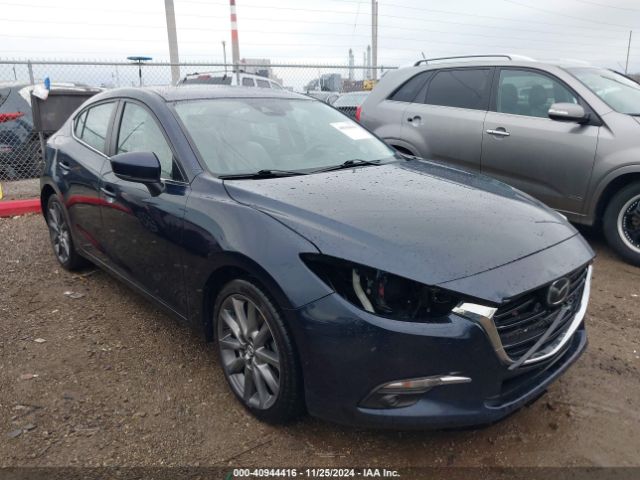 mazda mazda3 2018 3mzbn1w37jm196726