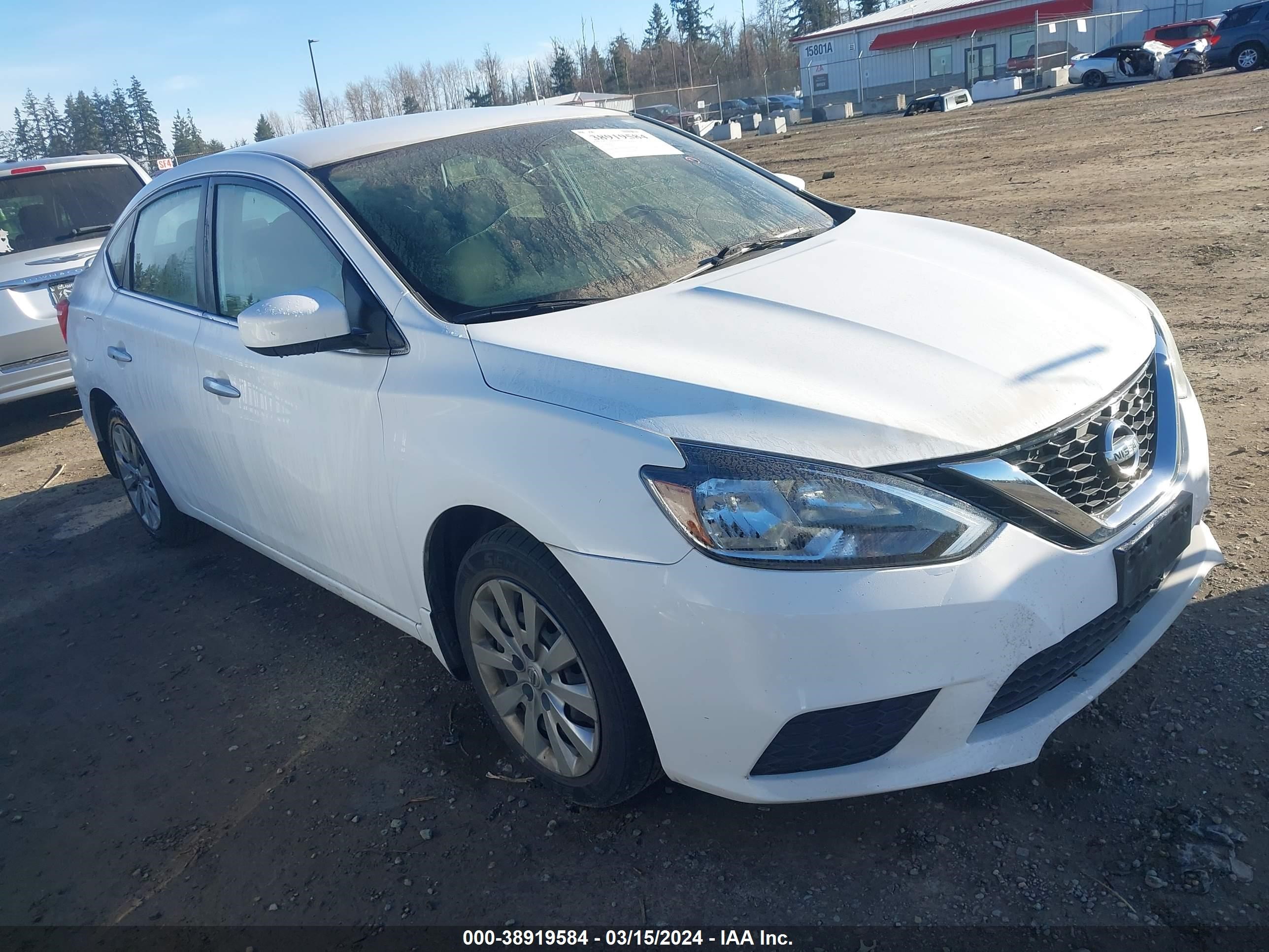 ford focus 2018 3n1ab7ap2ky322377