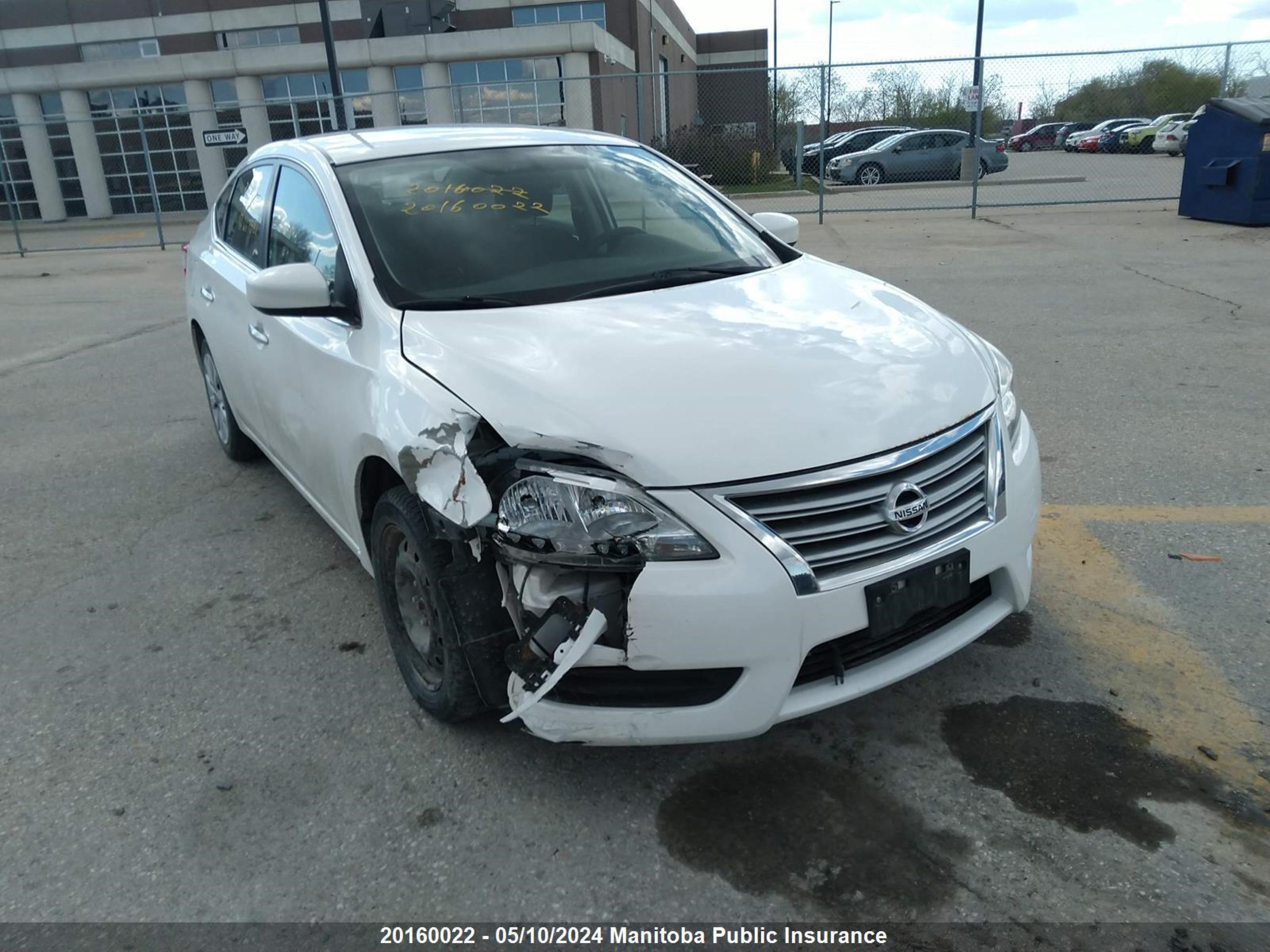 nissan  2014 3n1ab7ap3el667581