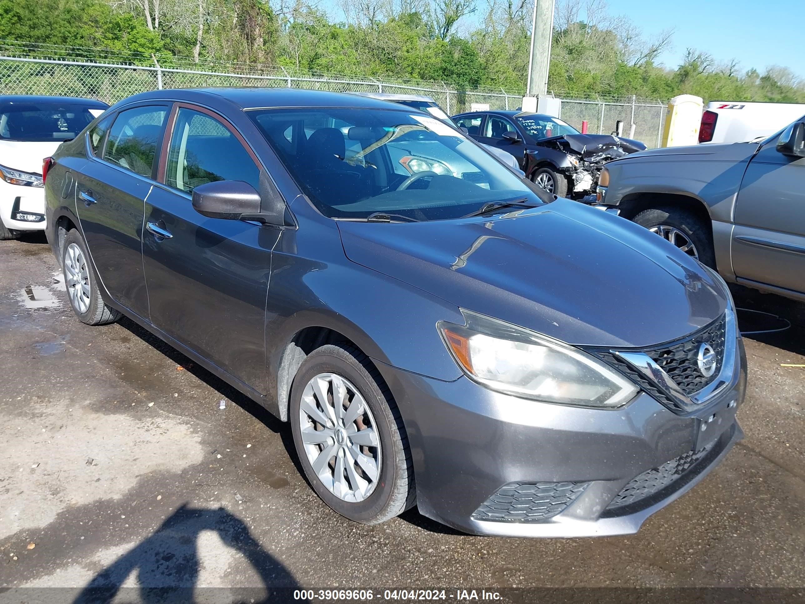 nissan sentra 2017 3n1ab7ap3hy293870