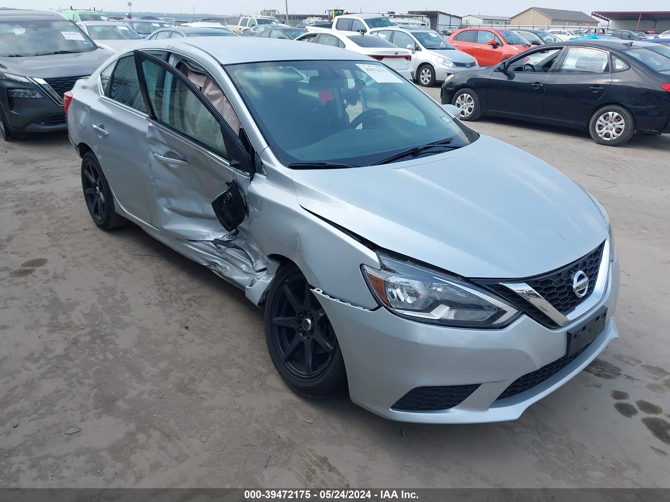 nissan sentra 2018 3n1ab7ap5jy203432