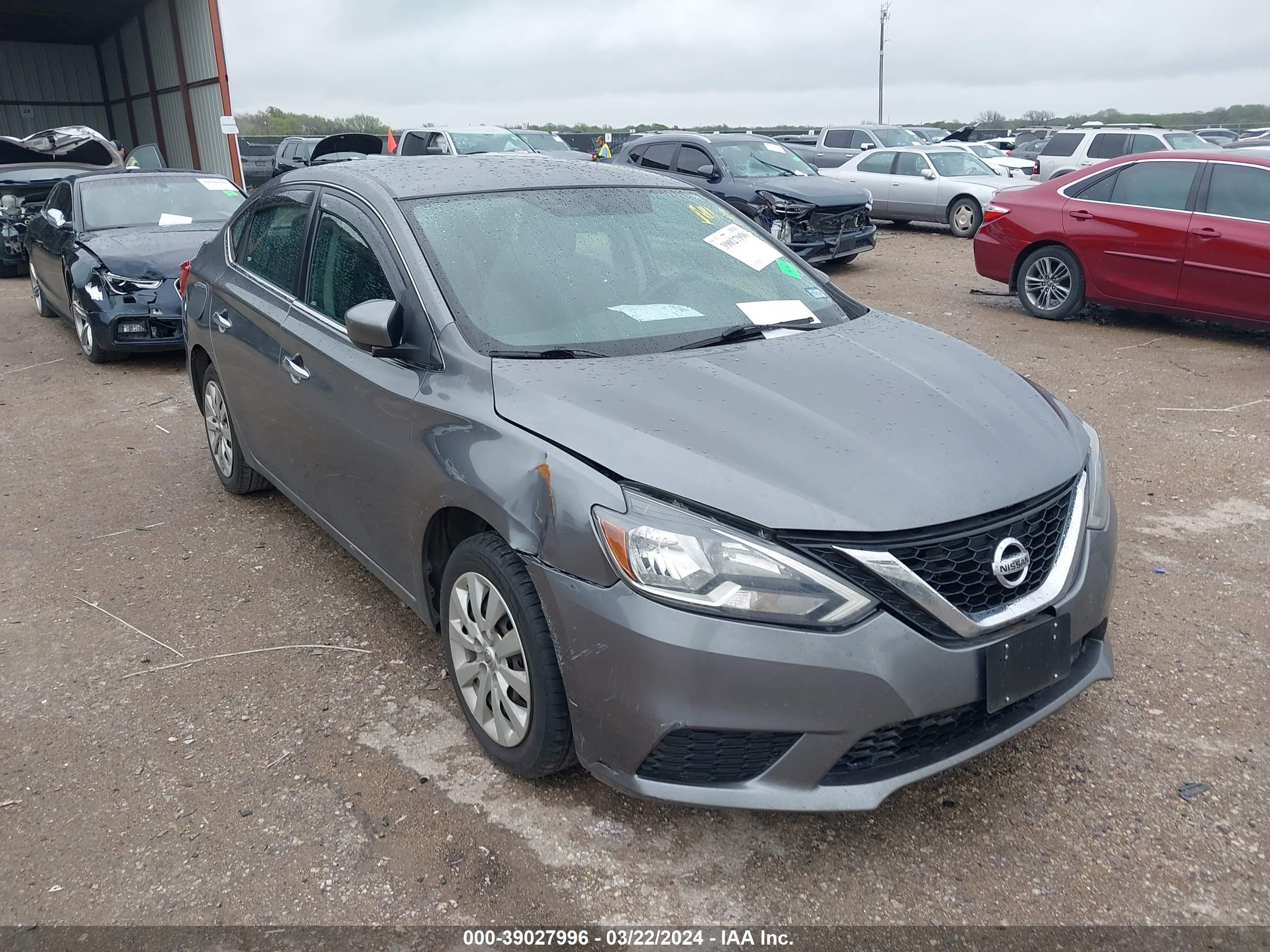 nissan sentra 2018 3n1ab7ap5jy250654