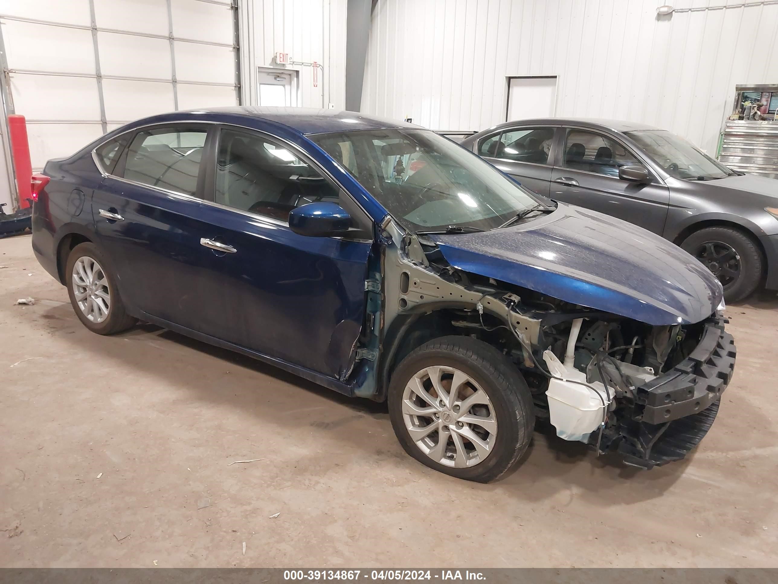 nissan sentra 2018 3n1ab7ap7jl640281