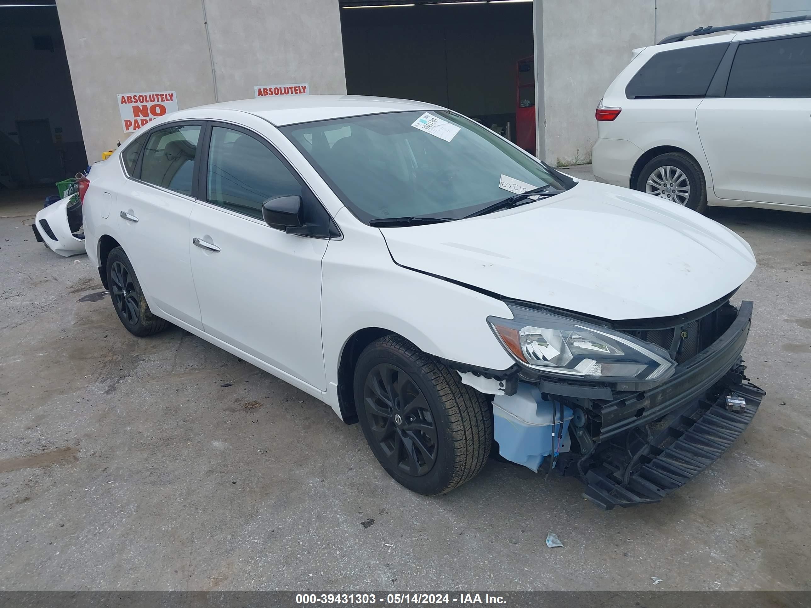 nissan sentra 2018 3n1ab7ap7jy302995