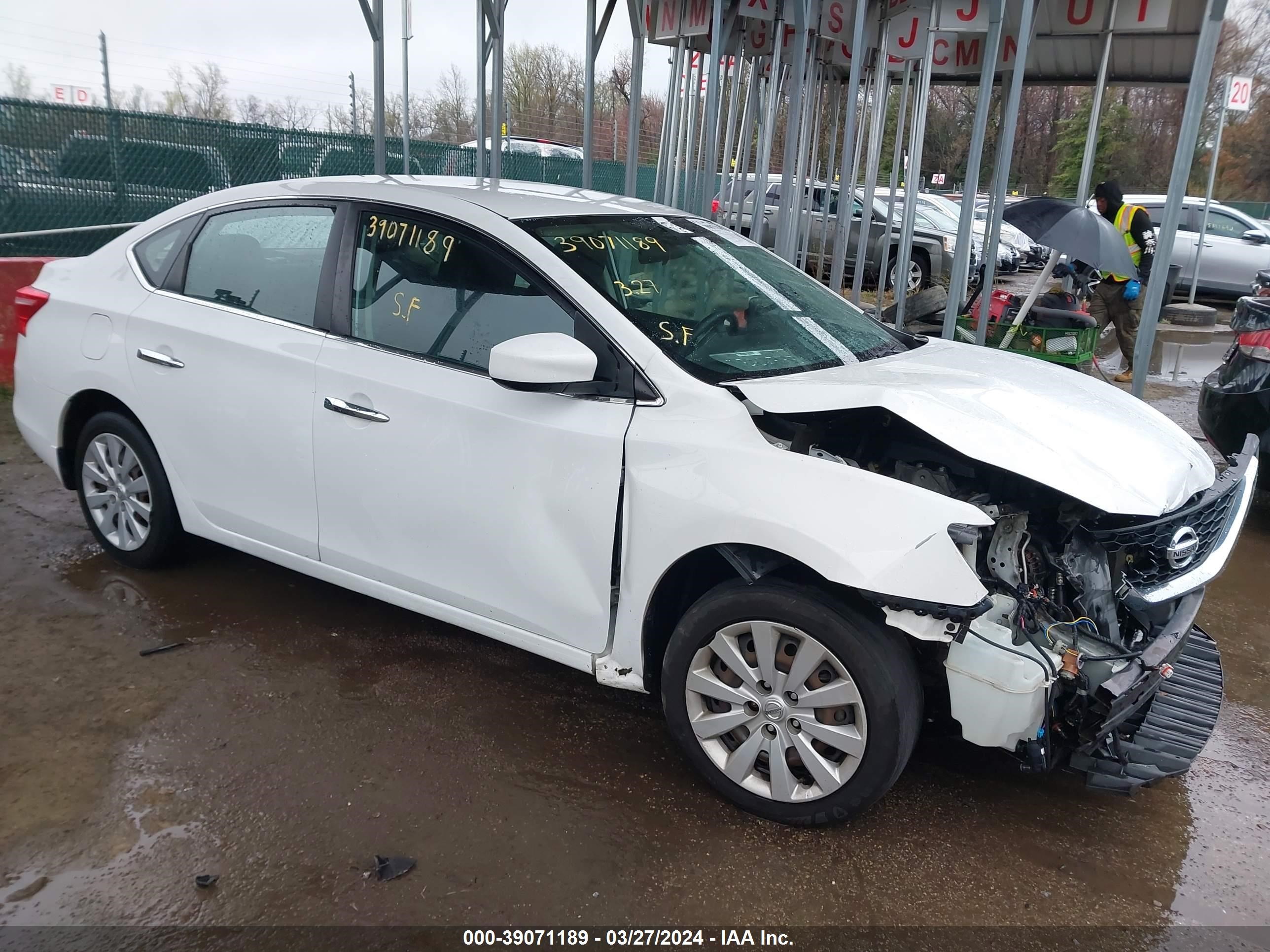 nissan sentra 2017 3n1ab7ap8hy205766