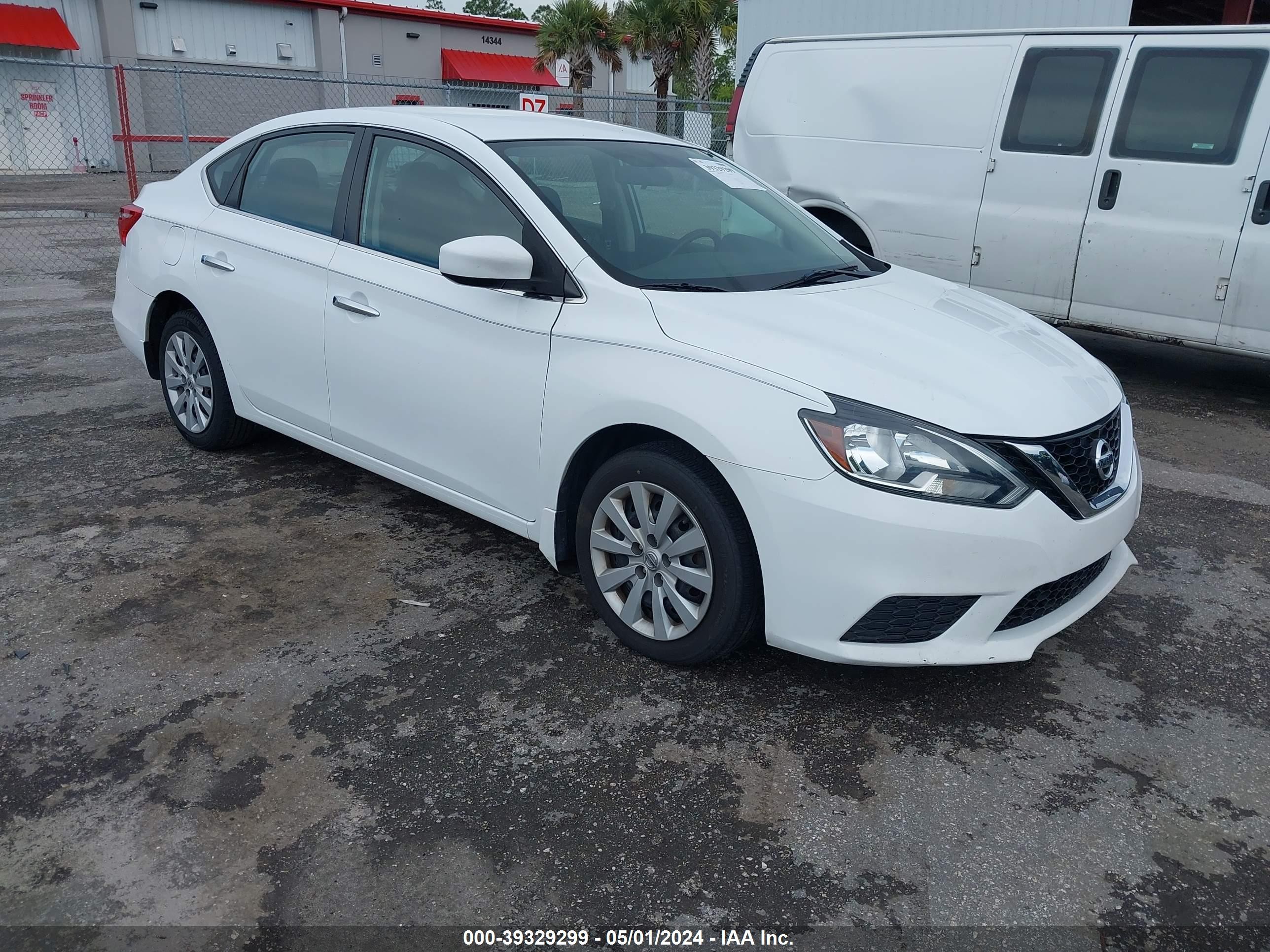 nissan sentra 2018 3n1ab7ap8jy232956