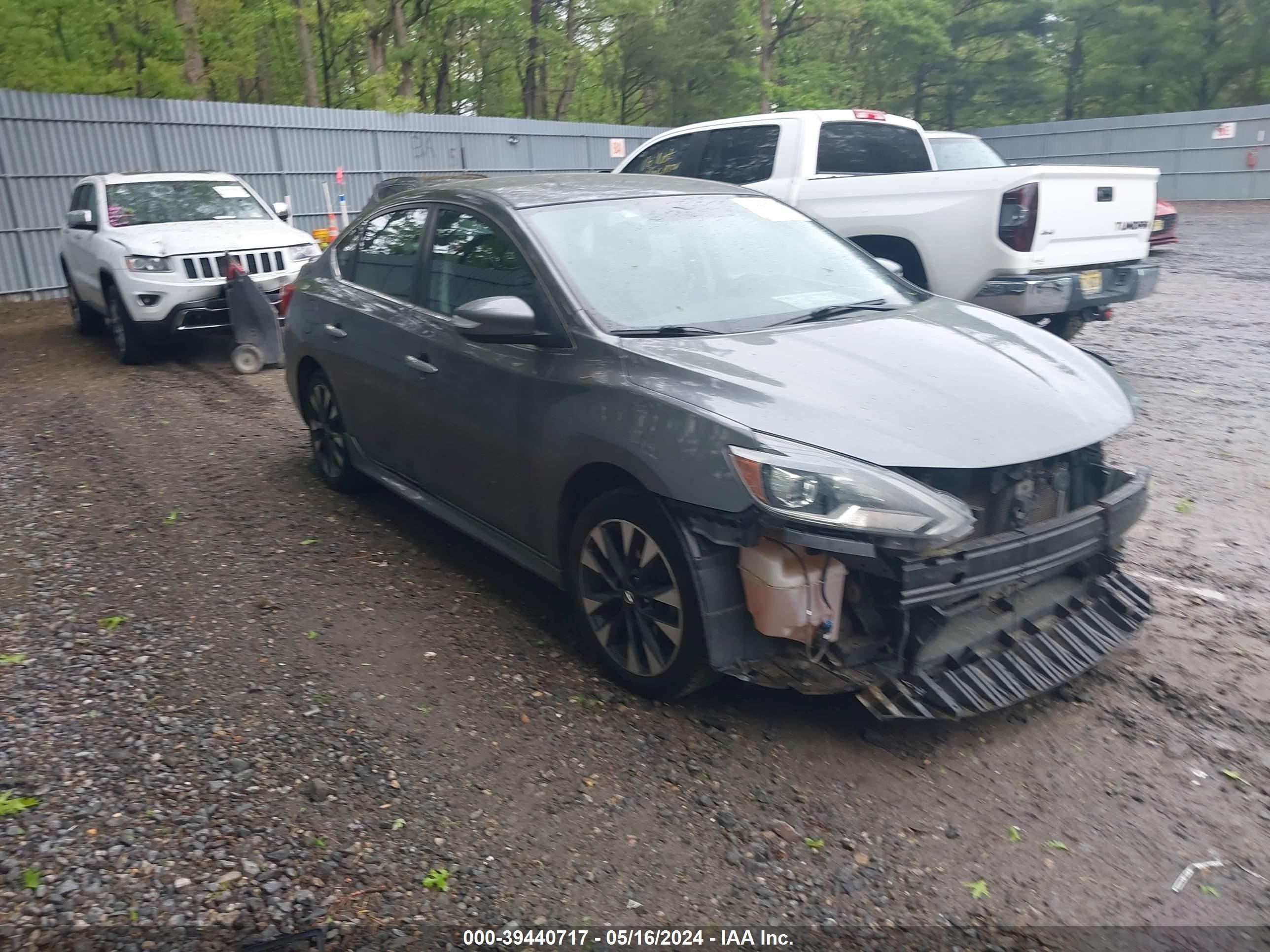 nissan sentra 2018 3n1ab7ap8jy240006