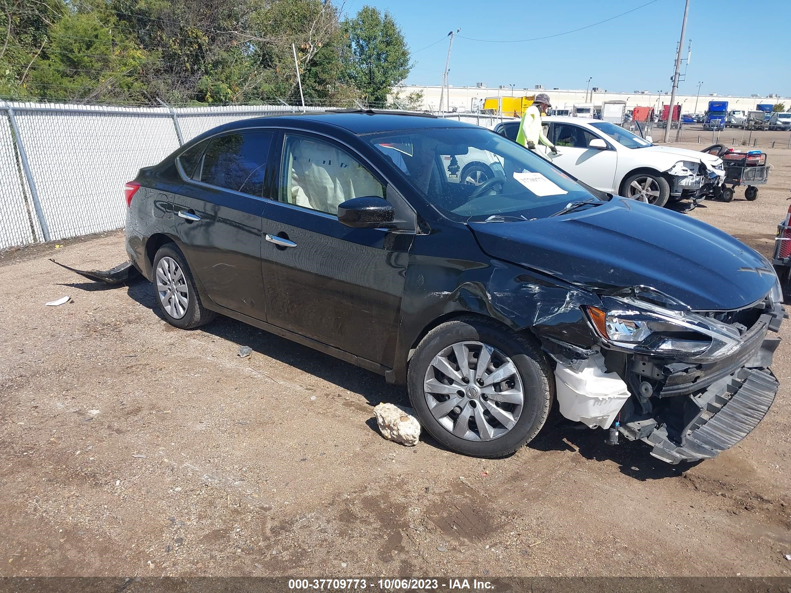 nissan sentra 2017 3n1ab7ap9hy279066