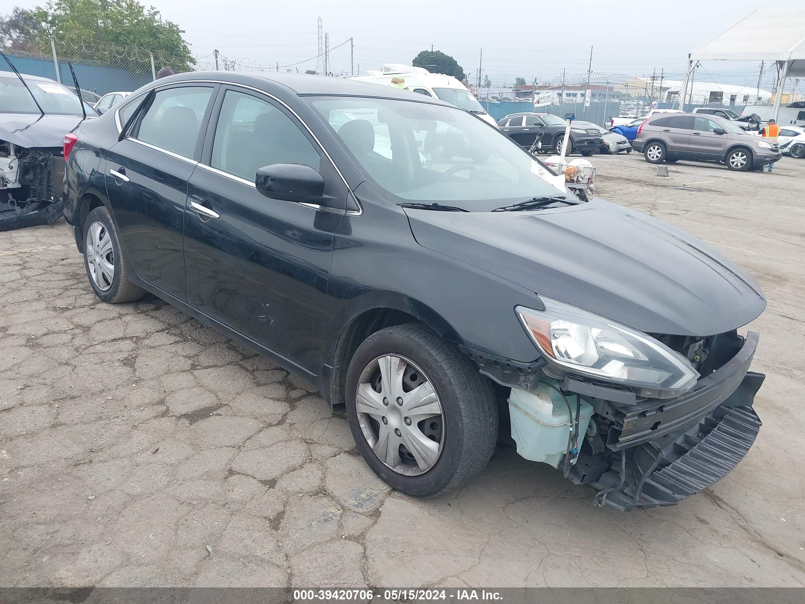 nissan sentra 2017 3n1ab7apxhy370153