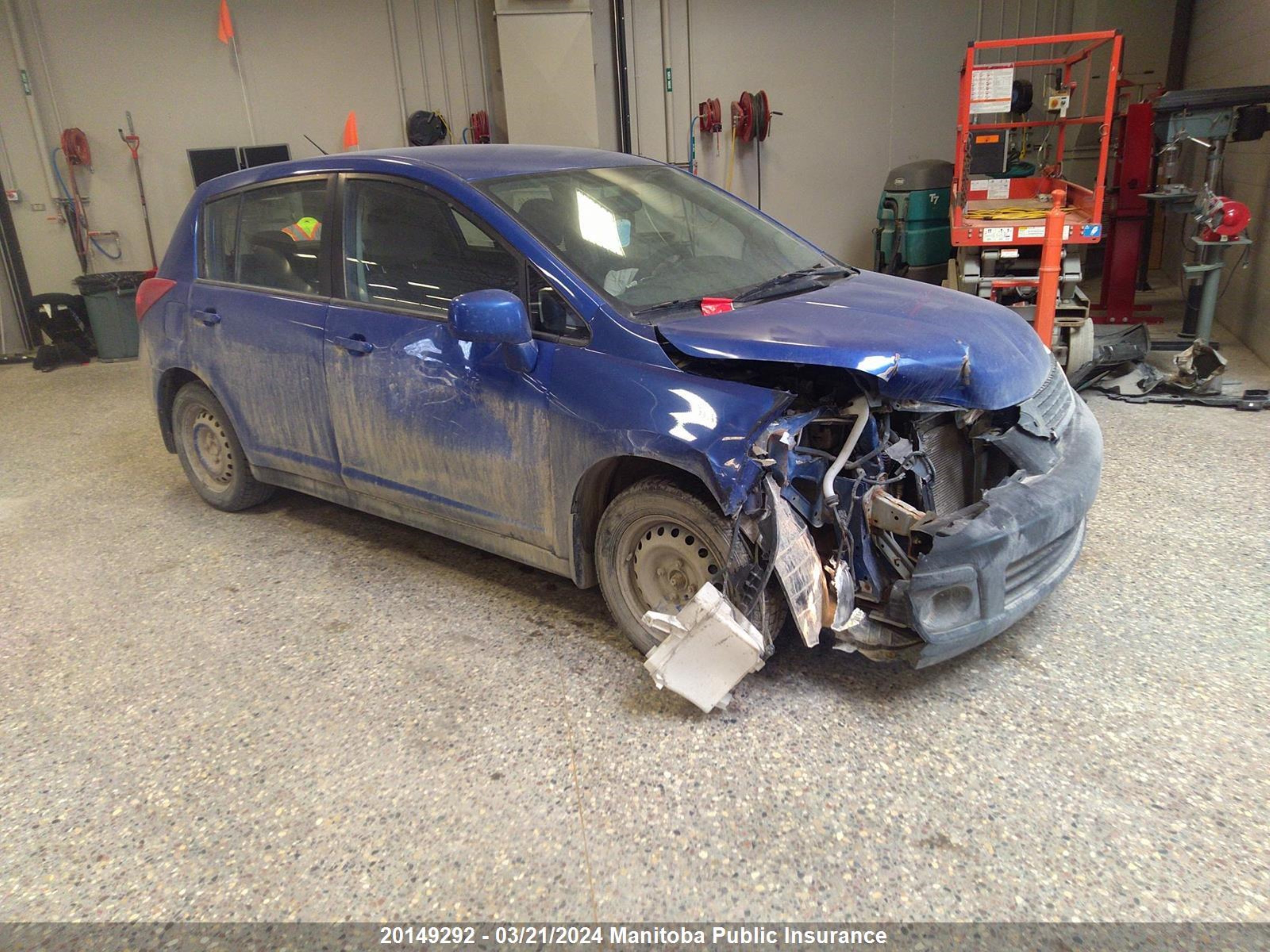 nissan versa 2009 3n1bc13e49l477756