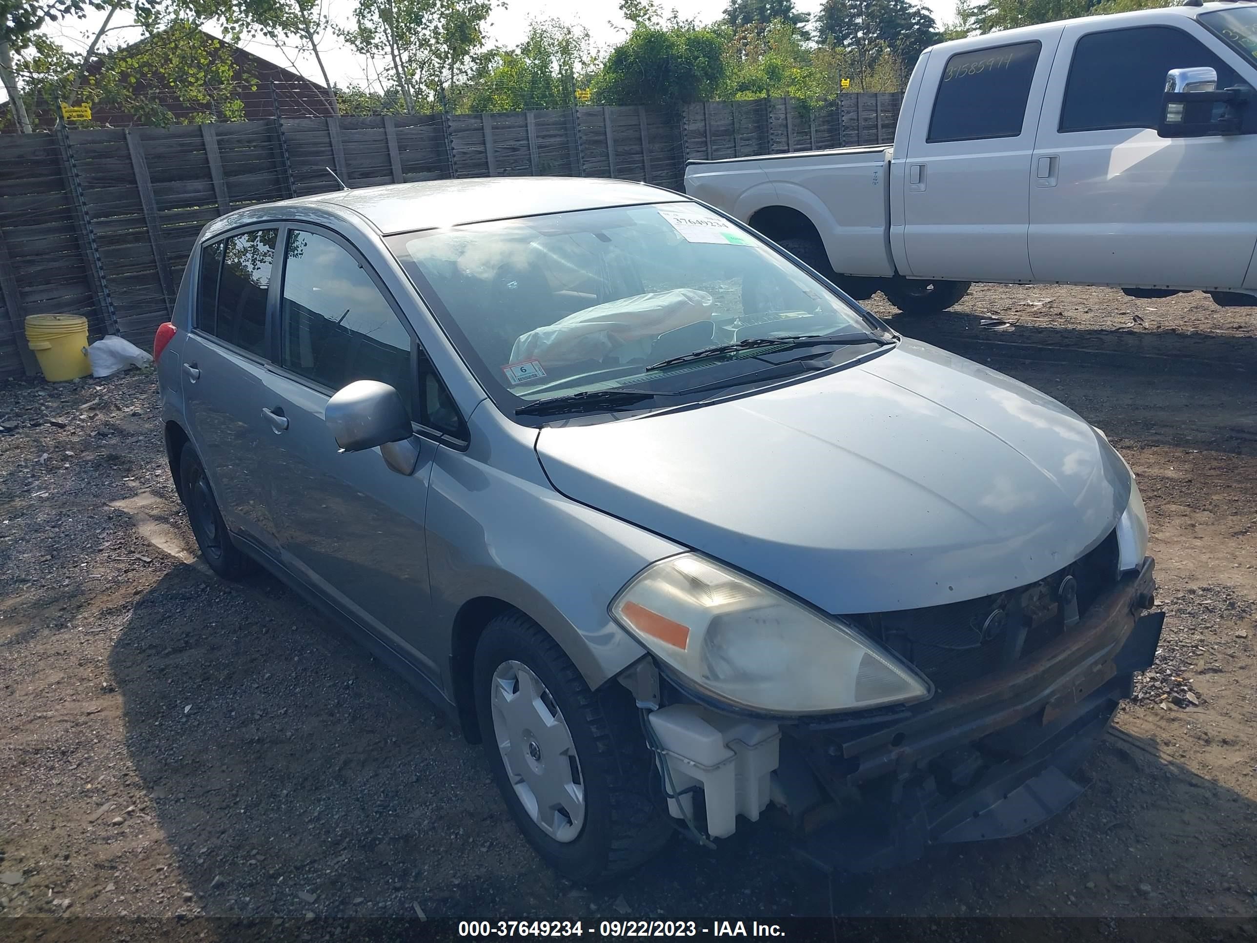 nissan versa 2007 3n1bc13e67l381673