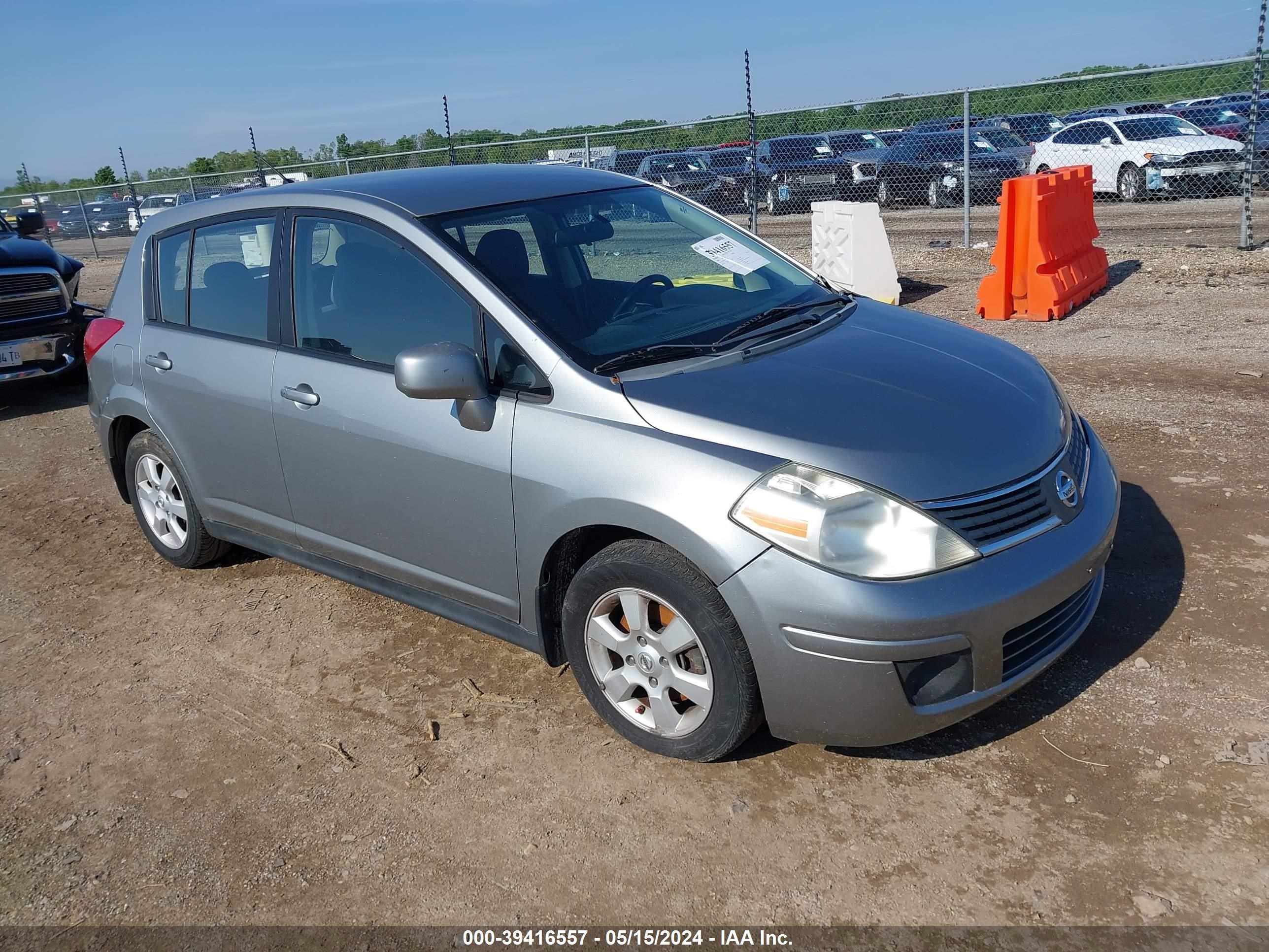 nissan versa 2008 3n1bc13e68l369427