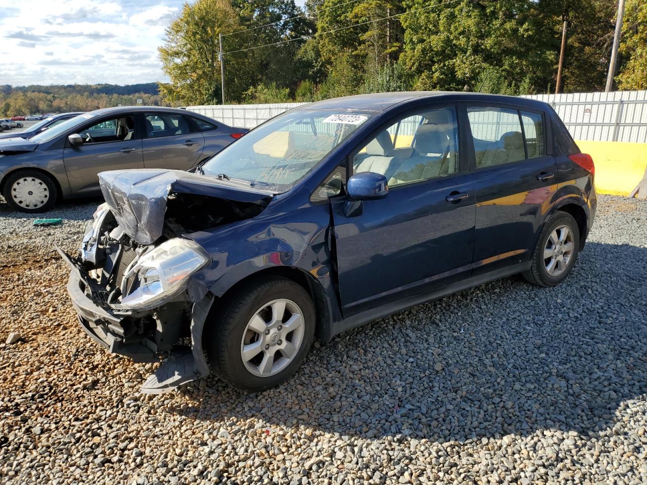 nissan versa 2007 3n1bc13e87l409764