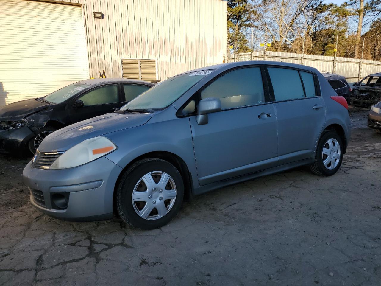 nissan versa 2007 3n1bc13e87l420487