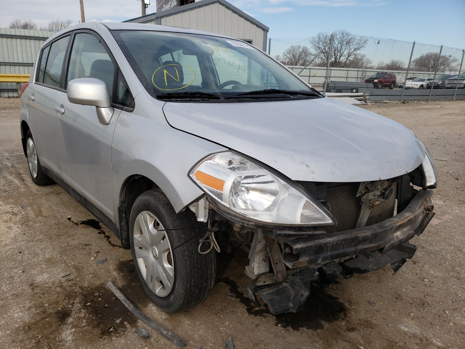 nissan versa s 2011 3n1bc1cp1bl367156