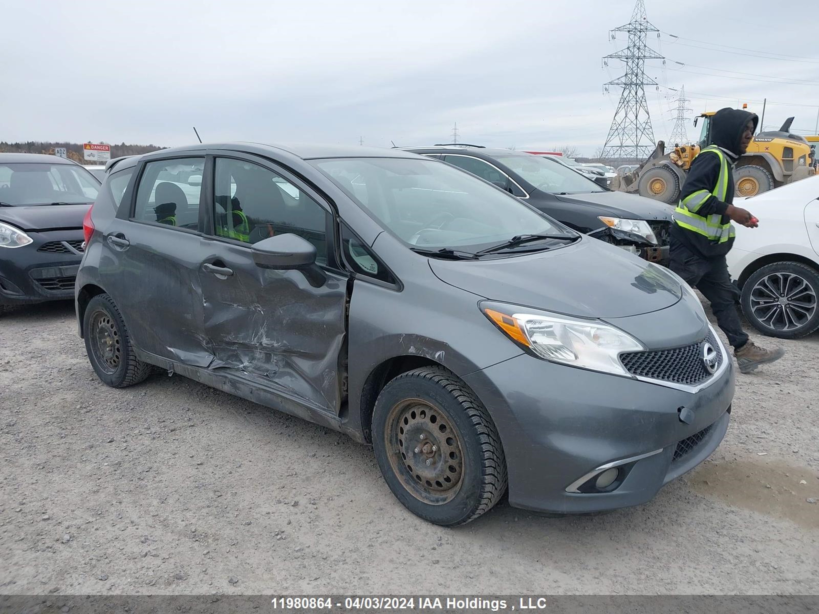 nissan versa 2016 3n1ce2cp0gl411725