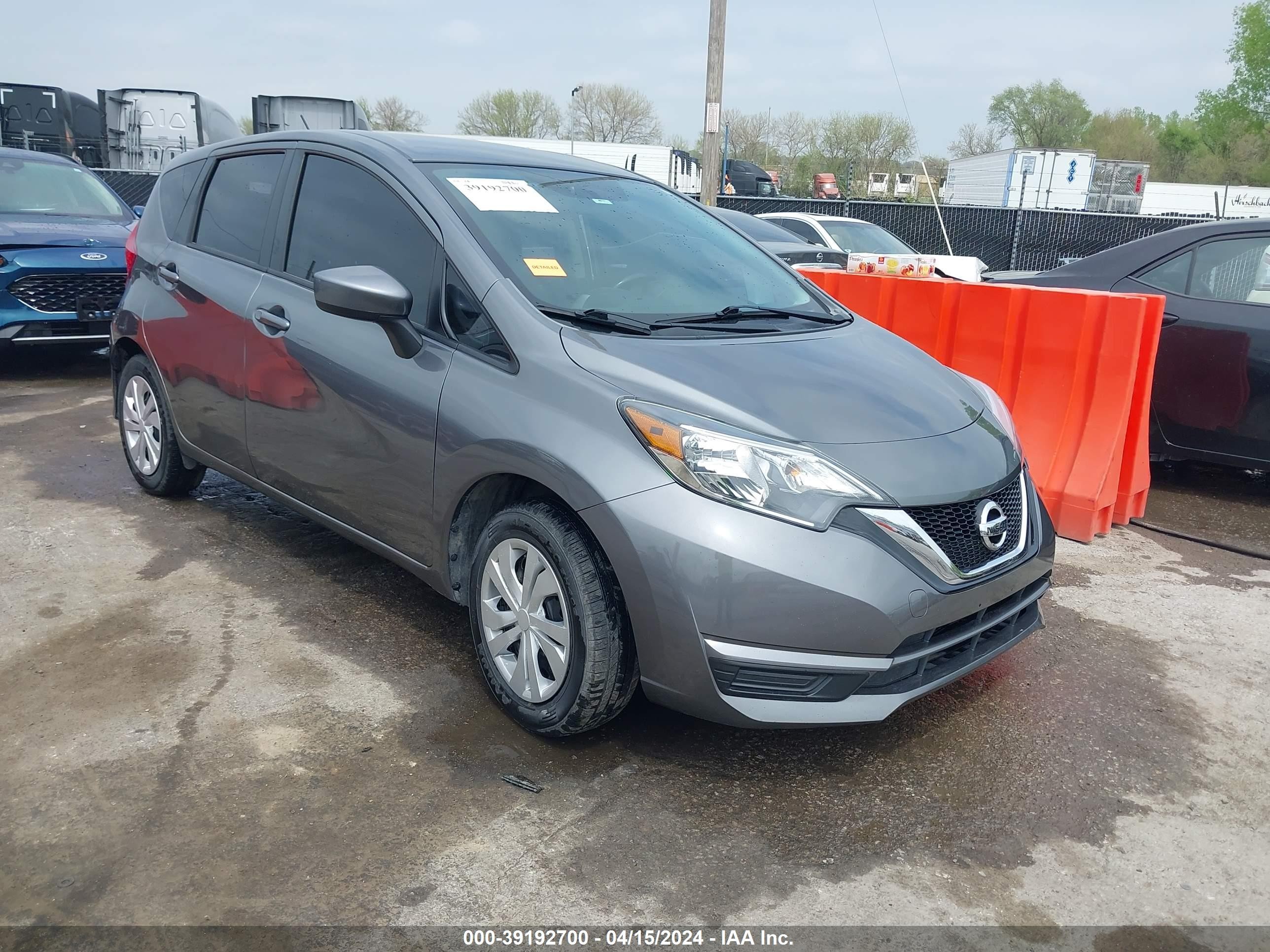 nissan versa 2019 3n1ce2cp0kl354497