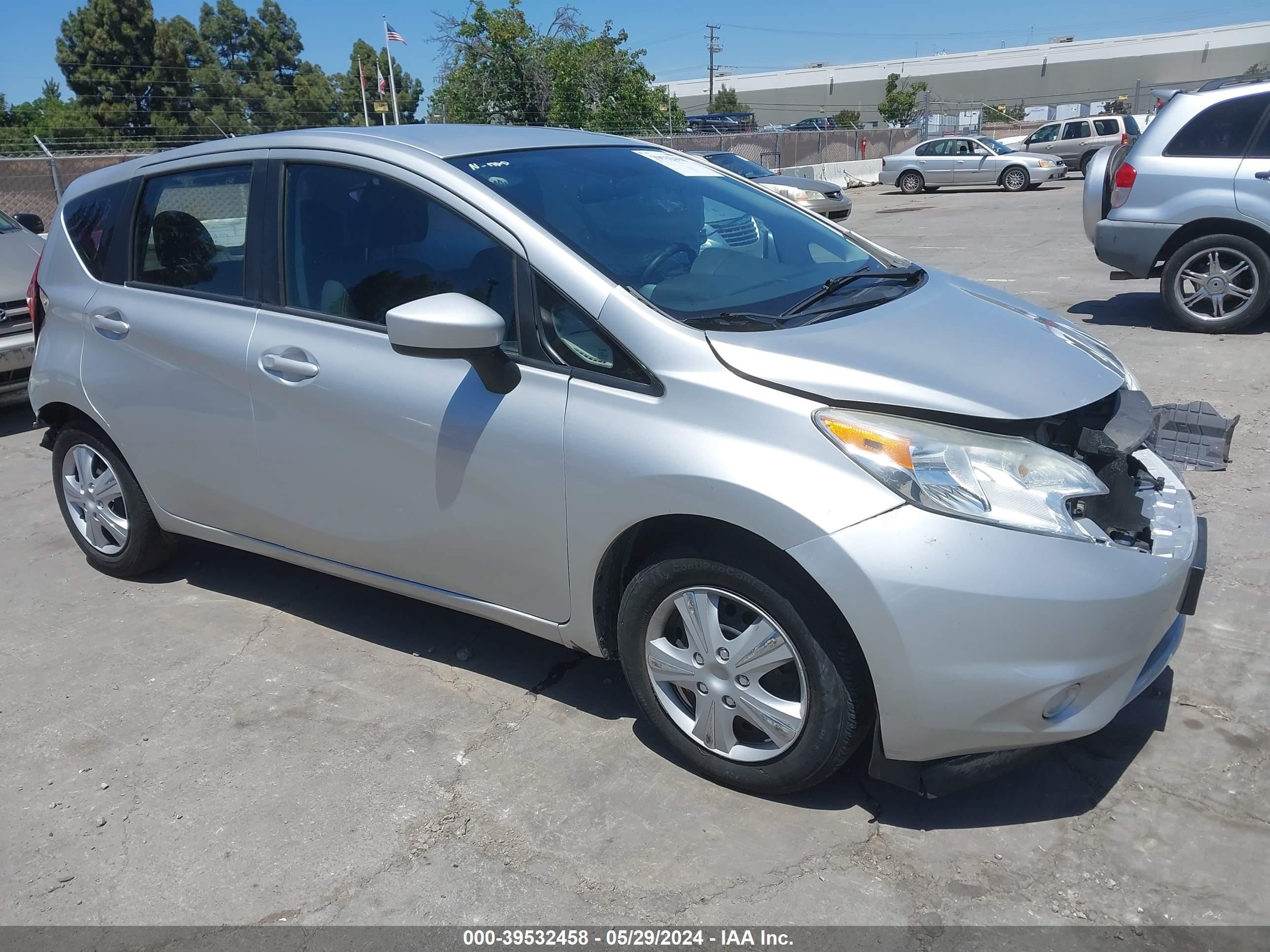 nissan versa 2015 3n1ce2cp1fl421050