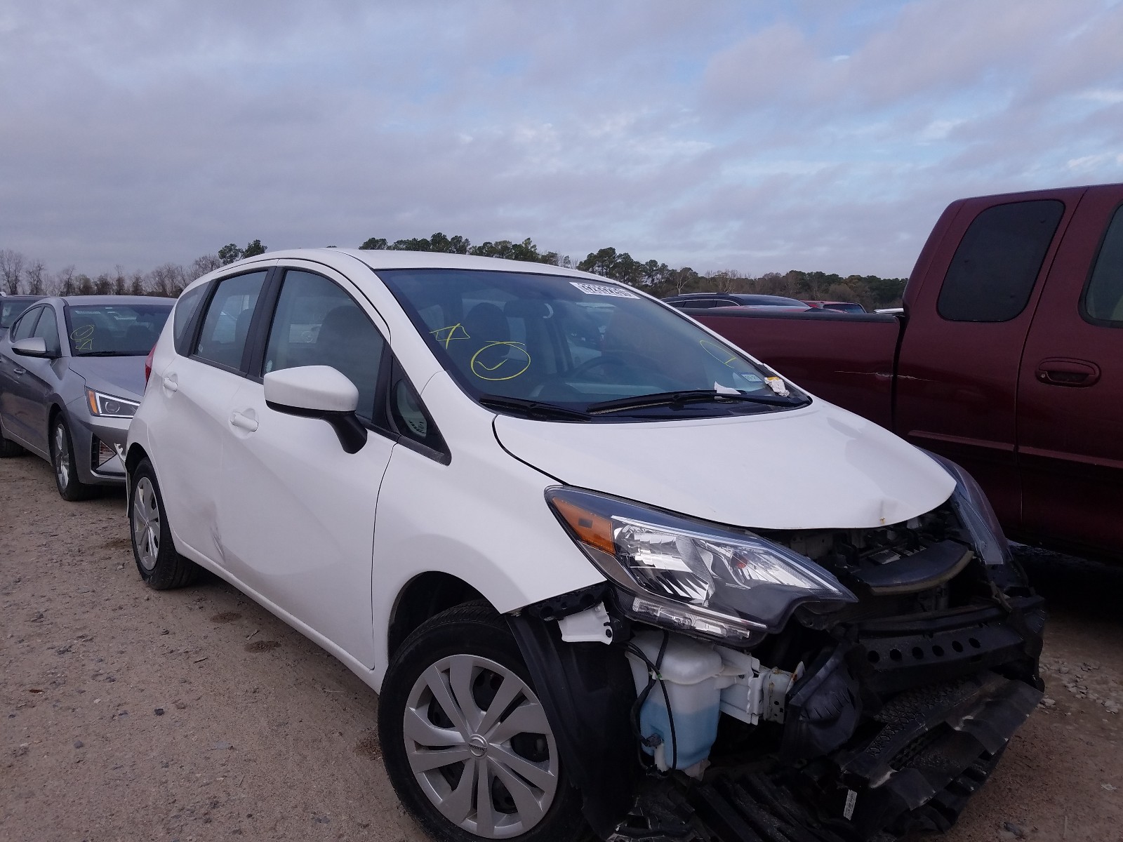 nissan versa note 2019 3n1ce2cp8kl359947